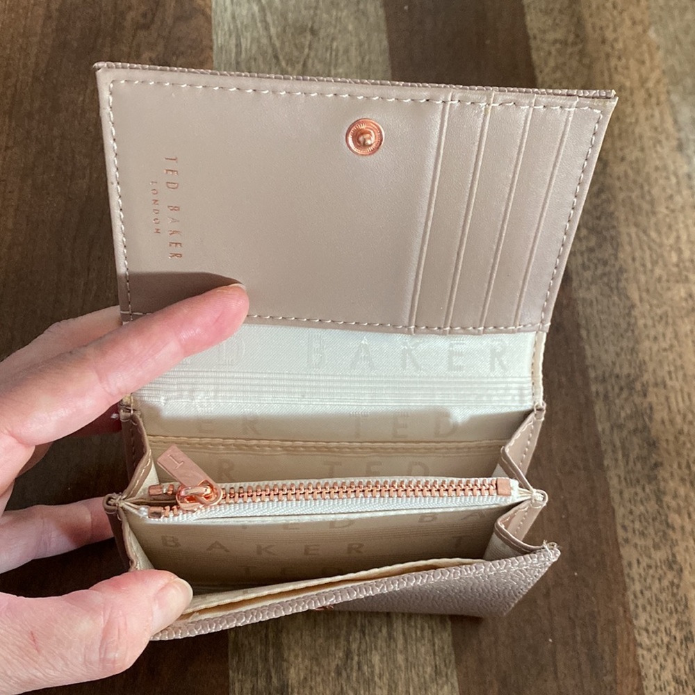 NWOT Ted Baker London Leonyy Bow Flap Mini Ladies Wallet - Picture 3 of 4